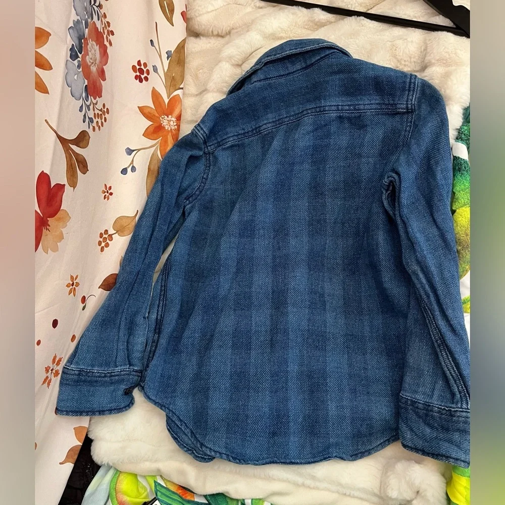 Gap 1969 Kids Unisex M  Woven Chambray Button Down Denim Spring Midwest Shirt